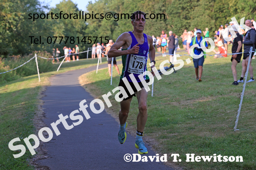 Senior Women and Men V50 plus, 2026 Sunderland 5k, Silksworth, Sunderland. Photo: David T. Hewitson/Sports for All Pics